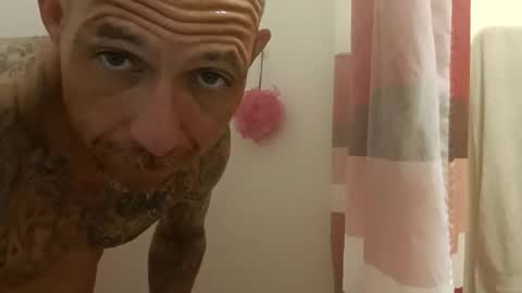 rodolfolucio online show from December 17, 12:49 am