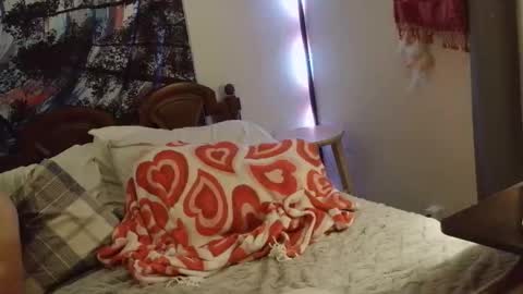 Longrodhotmomma online show from April 18, 4:49 am