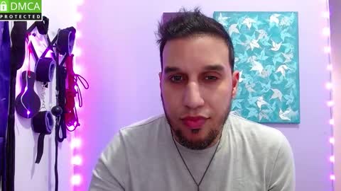 Thiago independent model online show from September 21, 10:00 pm