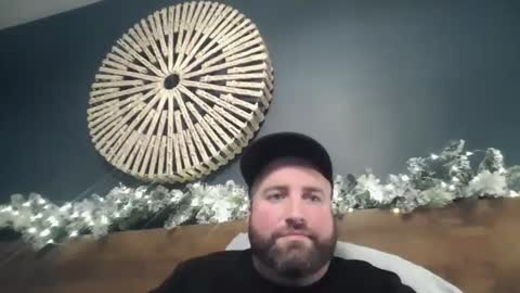 Snapshot of rofosho10 chatting on December 9, 10:41 pm BigBadBear online show from December 9, 10:41 pm