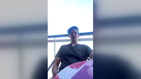 rogerbenid81 online show from May 24, 5:18 pm