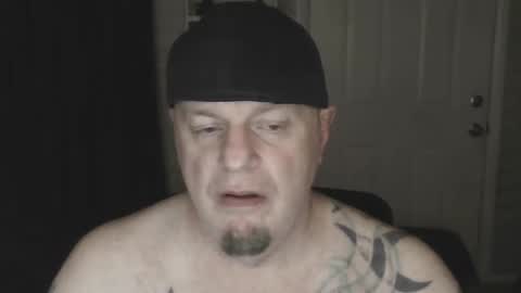 Snapshot of roinaz chatting on February 1, 7:05 am roinaz online show from February 1, 7:05 am