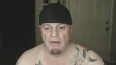 Snapshot of roinaz chatting on February 2, 10:28 pm roinaz online show from February 2, 10:28 pm