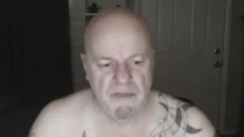 Snapshot of roinaz chatting on February 16, 8:00 pm roinaz online show from February 16, 8:00 pm