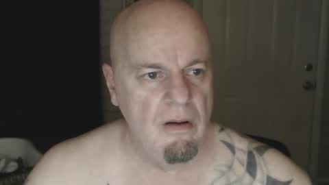 Snapshot of roinaz chatting on March 10, 11:38 pm roinaz online show from March 10, 11:38 pm