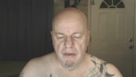 roinaz online show from July 7, 1:52 am
