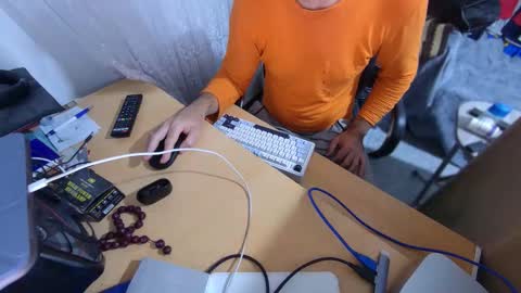 Snapshot of rokettttt chatting on November 30, 4:55 pm rokettttt online show from November 30, 4:55 pm