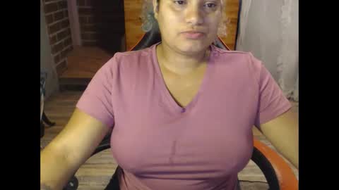 Snapshot of rokyhilary chatting on March 31, 1:18 am jesabel online show from March 31, 1:18 am