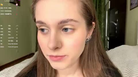 Mia online show from December 23, 7:17 am