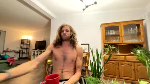 Rollinintheweeds online show from September 28, 12:54 pm