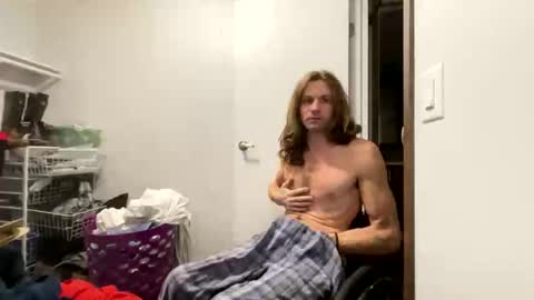 Rollinintheweeds online show from January 12, 3:39 pm