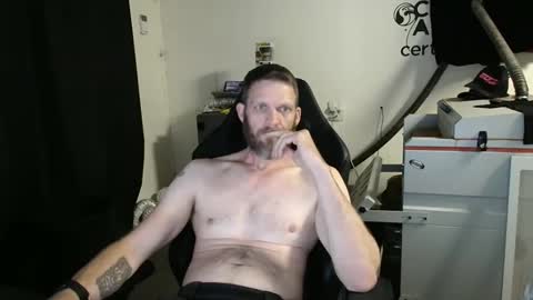 TheSeccy online show from March 29, 3:12 pm