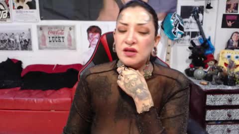 Snapshot of rollyderolandia666 chatting on January 9, 11:34 pm Rolly online show from January 9, 11:34 pm