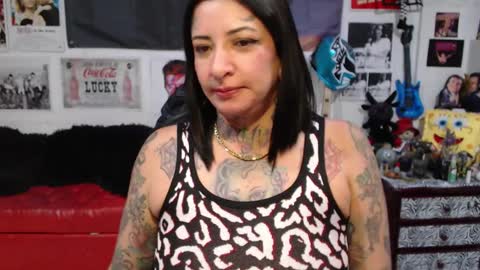 Snapshot of rollyderolandia666 chatting on February 13, 8:24 pm Rolly online show from February 13, 8:24 pm