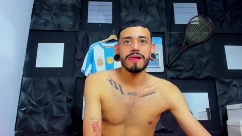 rolo martinez online show from September 12, 2:33 am
