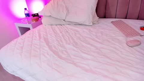 Marcela online show from October 19, 7:14 pm