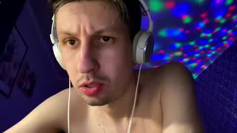 Snapshot of roma305991 chatting on January 31, 5:42 pm roma305991 online show from January 31, 5:42 pm