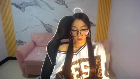 Snapshot of roma_ch1 chatting on March 12, 12:55 pm Roma online show from March 12, 12:55 pm