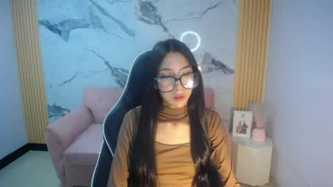 Snapshot of roma_ch1 chatting on March 23, 12:53 pm Roma online show from March 23, 12:53 pm