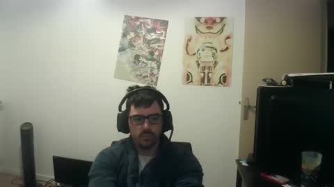 Snapshot of romainb72 chatting on September 23, 5:32 am romainb72 online show from September 23, 5:32 am