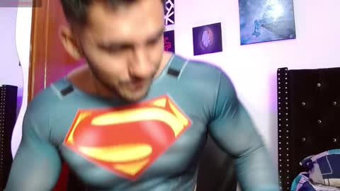 Snapshot of romanpearce_ chatting on September 27, 10:59 pm Roman online show from September 27, 10:59 pm