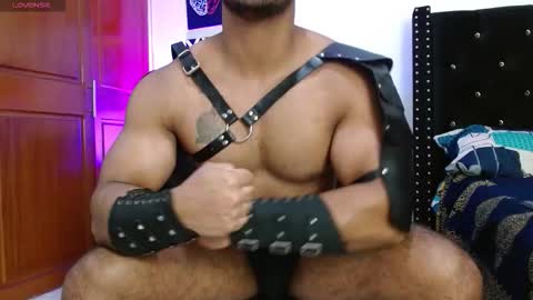 Roman online show from November 7, 9:04 pm