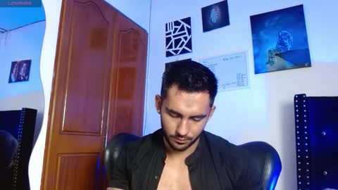 Roman online show from March 19, 8:02 pm