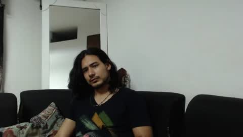 Snapshot of romanphoenix chatting on June 11, 12:32 am Roman online show from June 11, 12:32 am