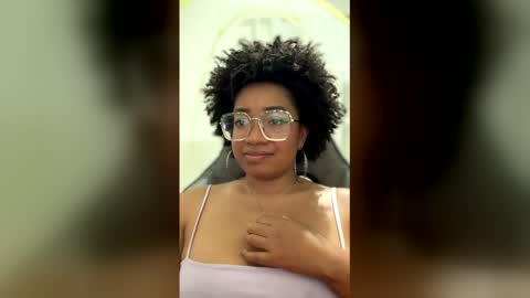 Is A Belle online show from January 7, 10:12 pm