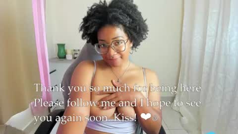 Is A Belle online show from June 22, 3:25 am