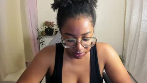 Is A Belle online show from July 3, 2:51 am