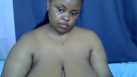 Snapshot of romasweet28 chatting on July 18, 6:50 am romasweet28 online show from July 18, 6:50 am