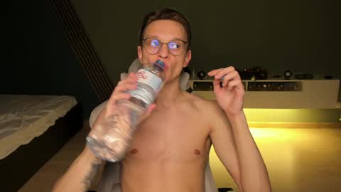 Romeo online show from January 10, 7:43 pm