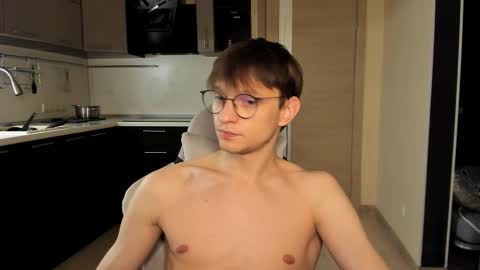 Romeo online show from October 3, 5:37 am