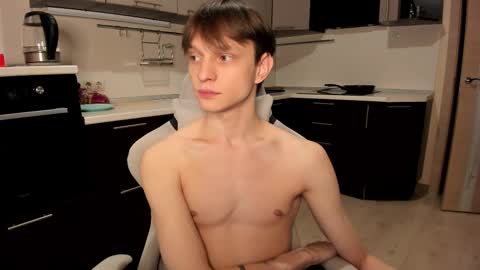 Romeo online show from November 9, 7:28 am