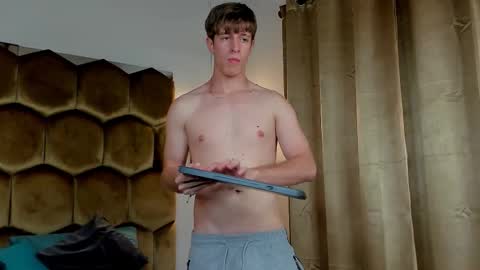 Romeo Ricci online show from February 5, 6:23 pm