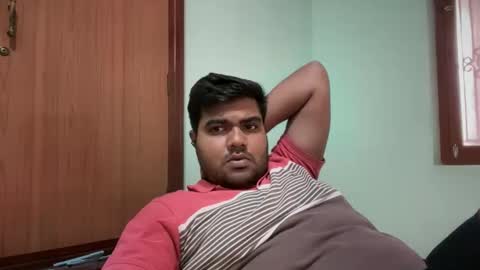 Romeo Sam online show from February 5, 8:19 am