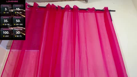 Romina Fiore  online show from February 14, 11:42 pm