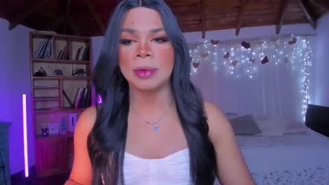 Romi Rouse online show from March 3, 10:54 am