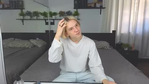 ron vilsx online show from November 24, 8:14 am