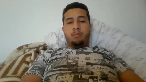 Snapshot of ronal498036 chatting on April 4, 2:03 pm ronal498036 online show from April 4, 2:03 pm