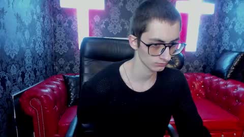 ronbevs online show from March 21, 7:17 pm