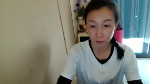Snapshot of rongrong0329 chatting on June 8, 8:48 am sui sui online show from June 8, 8:48 am