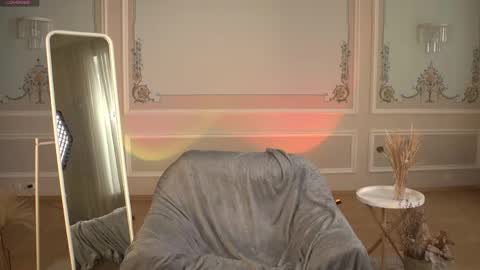 Roni online show from April 13, 1:05 pm