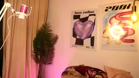 Roni online show from July 9, 3:32 am