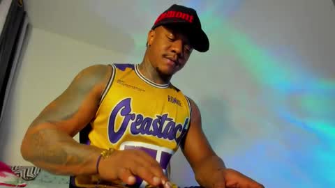 Ronnie 777 online show from October 24, 4:53 am