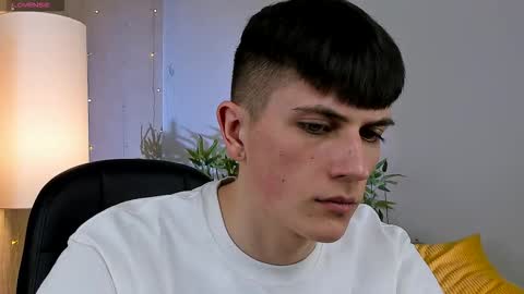 Rony online show from March 3, 7:20 pm