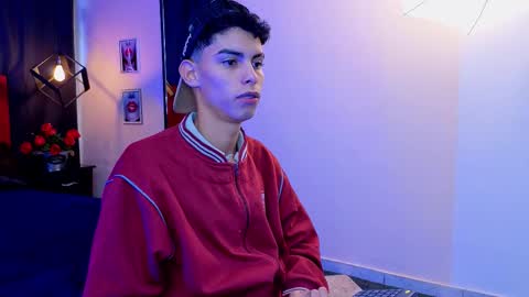 room_69xxx online show from September 8, 4:50 pm