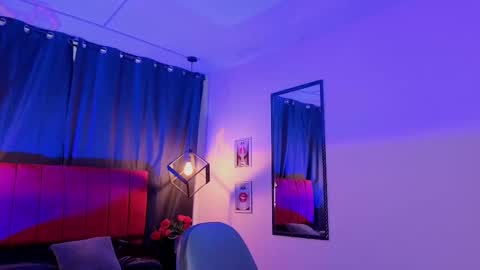 room_69xxx online show from September 10, 12:05 pm