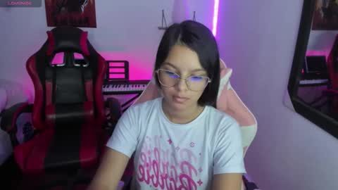 Snapshot of room_kitty chatting on March 7, 7:00 pm MIA AND PAUL online show from March 7, 7:00 pm